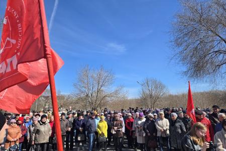 Алтайский край. Мария Прусакова приняла участие в массовом митинге в Рубцовске против роста тарифов ЖКХ