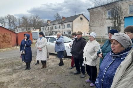 Без дорог, транспорта и пенсий: жители Комсомольского района Ивановской области в отчаянии, а местная власть только мешает