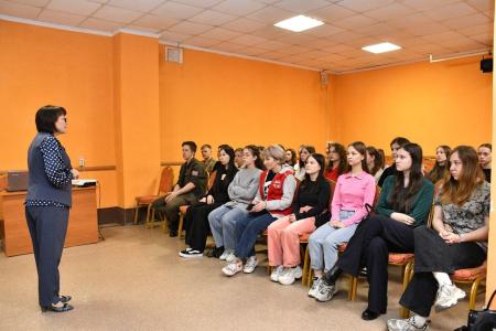 Забайкальские коммунисты рассказали о Владимире Ильиче Ленине студентам