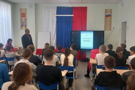 Херсонская область. КПРФ проводит уроки мужества в общеобразовательных школах