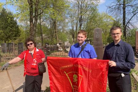 В Смоленской области проходят традиционные коммунистические субботники