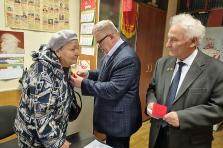 Руководитель фракции КПРФ в Мособлдуме Александр Наумов провел прием жителей в Ленинском городском округе