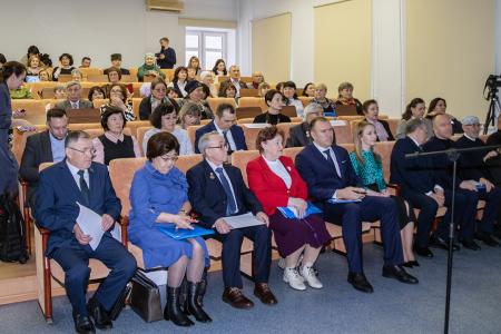 Лидер коммунистов Тюменской области Тамара Казанцева приняла участие в научно-практической конференции «Занкиевские чтения»