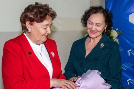 Лидер коммунистов Тюменской области Тамара Казанцева приняла участие в научно-практической конференции «Занкиевские чтения»