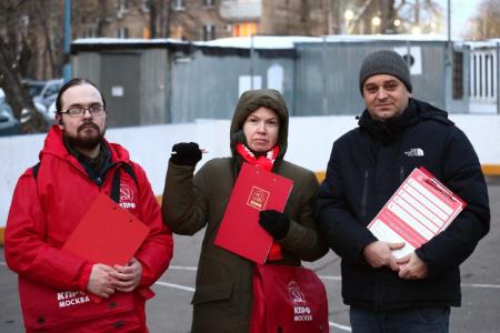 Москва. Южнопортовый район: Застройщики не пройдут!