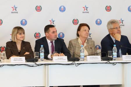 Заместитель председателя Волгоградской областной Думы, руководитель фракции КПРФ Тамара Головачева посетила учебное заведение Фроловского района