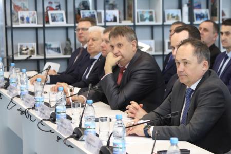 Заместитель председателя Волгоградской областной Думы, руководитель фракции КПРФ Тамара Головачева посетила учебное заведение Фроловского района