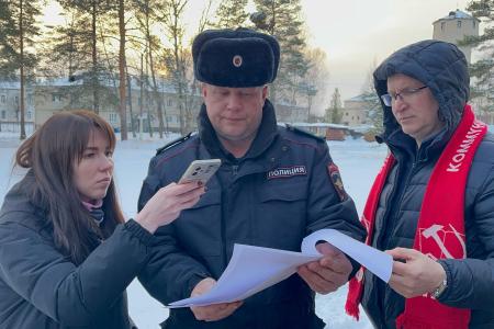 Против чиновничьего равнодушия: как бездействие властей оставило посёлок в Костромской области без защиты от огня