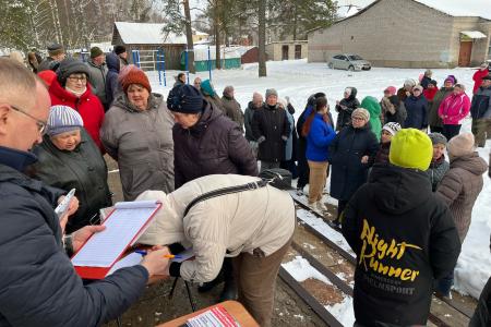 Против чиновничьего равнодушия: как бездействие властей оставило посёлок в Костромской области без защиты от огня