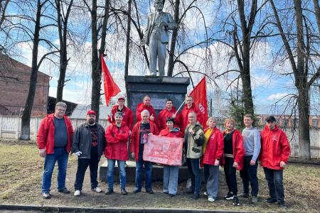 Костромские коммунисты провели ленинские субботники