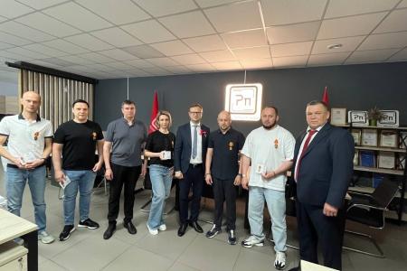 Московская область. Делегация КПРФ во главе с депутатом Госдумы Владимиром Исаковым посетили предприятие «Русский Продукт»