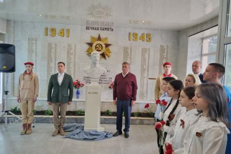 Руководитель фракции КПРФ в Мособлдуме Александр Наумов: «Имя и дела Сталина будут жить вечно в памяти потомков!»