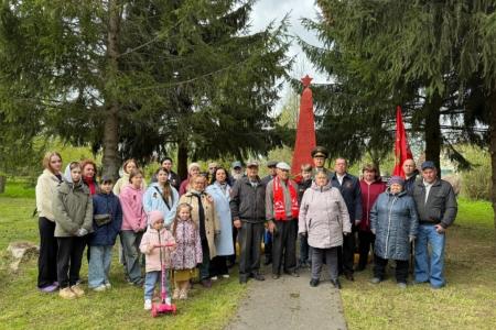 Подмосковные коммунисты: Величие Дня Победы мы пронесем сквозь века!