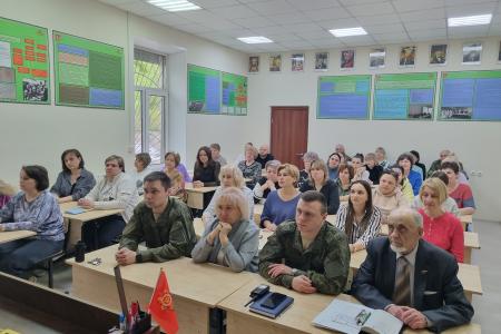 Московская область. Депутат КПРФ Александр Наумов в рамках рабочей поездки посетил военкоматы г.о. Домодедово и Ленинского г.о.