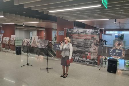 В Мособлдуме прошла выставка «Отпечатки времени Великой Победы»