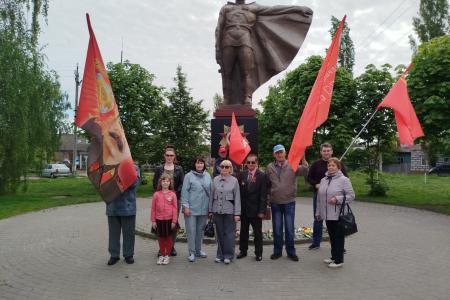 Тамбовские коммунисты приняли участие в праздничных мероприятиях, посвященных 80-летию Победы