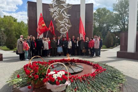 Подмосковные коммунисты: Величие Дня Победы мы пронесем сквозь века!