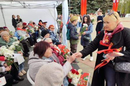 Подмосковные коммунисты: Величие Дня Победы мы пронесем сквозь века!