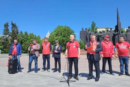 Коммунисты Тамбовщины приняли участие в марше-эстафете   «Наша Великая Победа» на воронежской земле