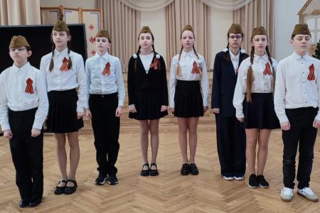Вручены первые награды конкурса Новгородского областного отделения КПРФ к 80-летию Победы