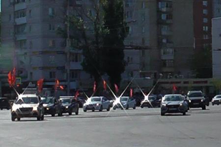 Саратовские коммунисты провели праздничный автопробег, посвящённый Дню международной солидарности трудящихся