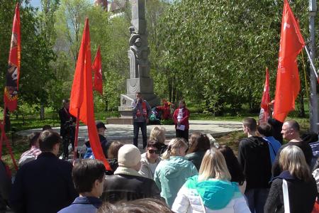 Саратовские коммунисты отметили День международной солидарности трудящихся