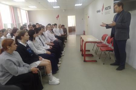 В Воронежской области учащиеся Подгоренской школы получили новый спортивный инвентарь
