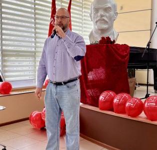 Сахалинскому комсомолу - 100 лет!