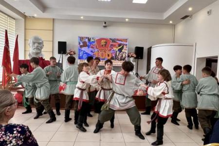 Сахалинскому комсомолу - 100 лет!