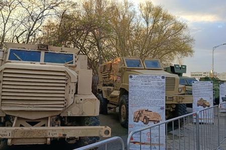 Свердловская область. Комсомольцы посетили выставку трофейного вооружения НАТО, уничтоженного в ходе СВО