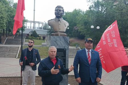 В Запорожской области открыли памятник И. В. Сталину