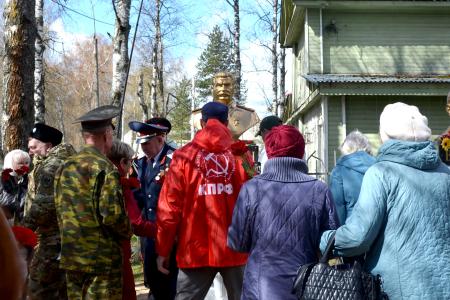 В Вологодской области открыт второй памятник И.В. Сталину