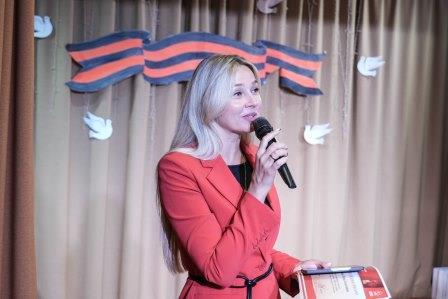 Свердловская область. Депутаты КПРФ наградили финалистов детского конкурса «Живая связь времён»