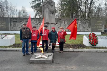 В День Победы коммунисты Вологодчины провели сразу несколько памятных мероприятий в честь 80-летия великой даты
