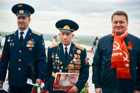 Владислав Егоров выступил на митинге Победы в Нижегородском Кремле