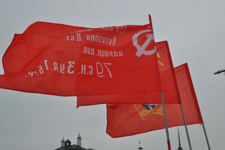 В городе Ленина на крейсере Революции приняли новых пионеров