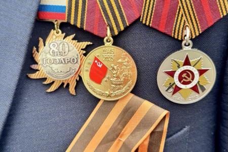 Московская область. Депутат КПРФ Константин Черемисов поздравил ветеранов с Днем Победы
