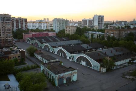 Москва. Депутаты КПРФ выступили в защиту музея «Моторы войны»