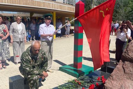 Воронежская область. КПРФ поздравила ветеранов-пограничников с профессиональным праздником