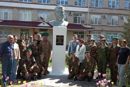 Калмыкия. Городовиковские коммунисты приняли участие в автопробеге «Эх, путь-дорожка фронтовая!"