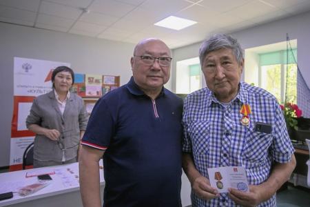 Николай Нуров, глава фракции КПРФ в Народном Хурале Калмыкии, провел встречу с избирателями в городе Лагани