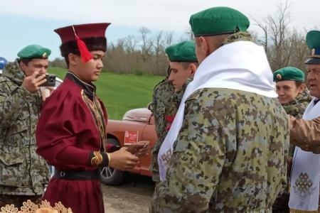 Калмыкия. Городовиковские коммунисты приняли участие в автопробеге «Эх, путь-дорожка фронтовая!"