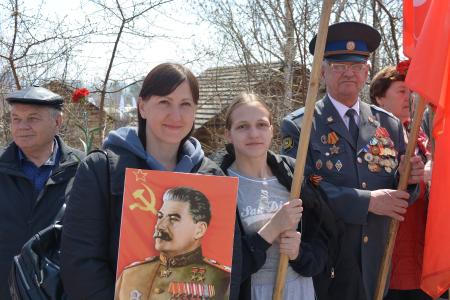 Коммунисты Забайкалья возложили цветы к Вечному огню в день 80-летия Великой Победы