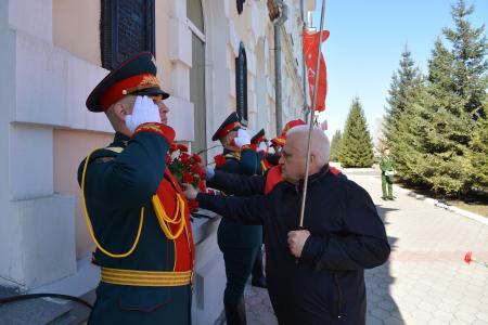 Коммунисты Забайкалья почтили память Маршалов Победы накануне 9 Мая