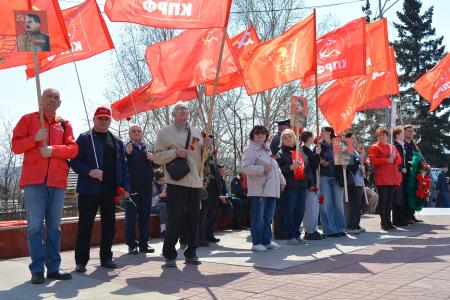Коммунисты Забайкалья возложили цветы к Вечному огню в день 80-летия Великой Победы