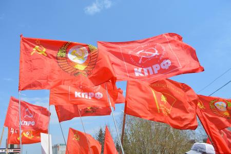 Коммунисты Забайкалья возложили цветы к Вечному огню в день 80-летия Великой Победы