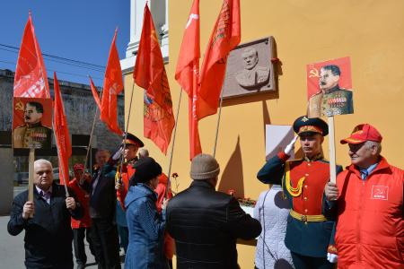 Коммунисты Забайкалья почтили память Маршалов Победы накануне 9 Мая