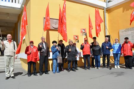 Коммунисты Забайкалья почтили память Маршалов Победы накануне 9 Мая