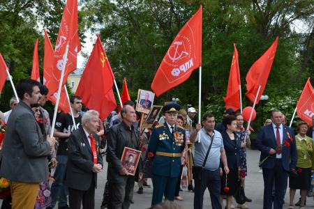 Астраханские коммунисты отметили 80-летие Победы