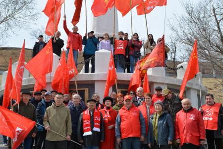 Коммунисты Забайкалья отметили Международный день солидарности трудящихся «маёвкой»